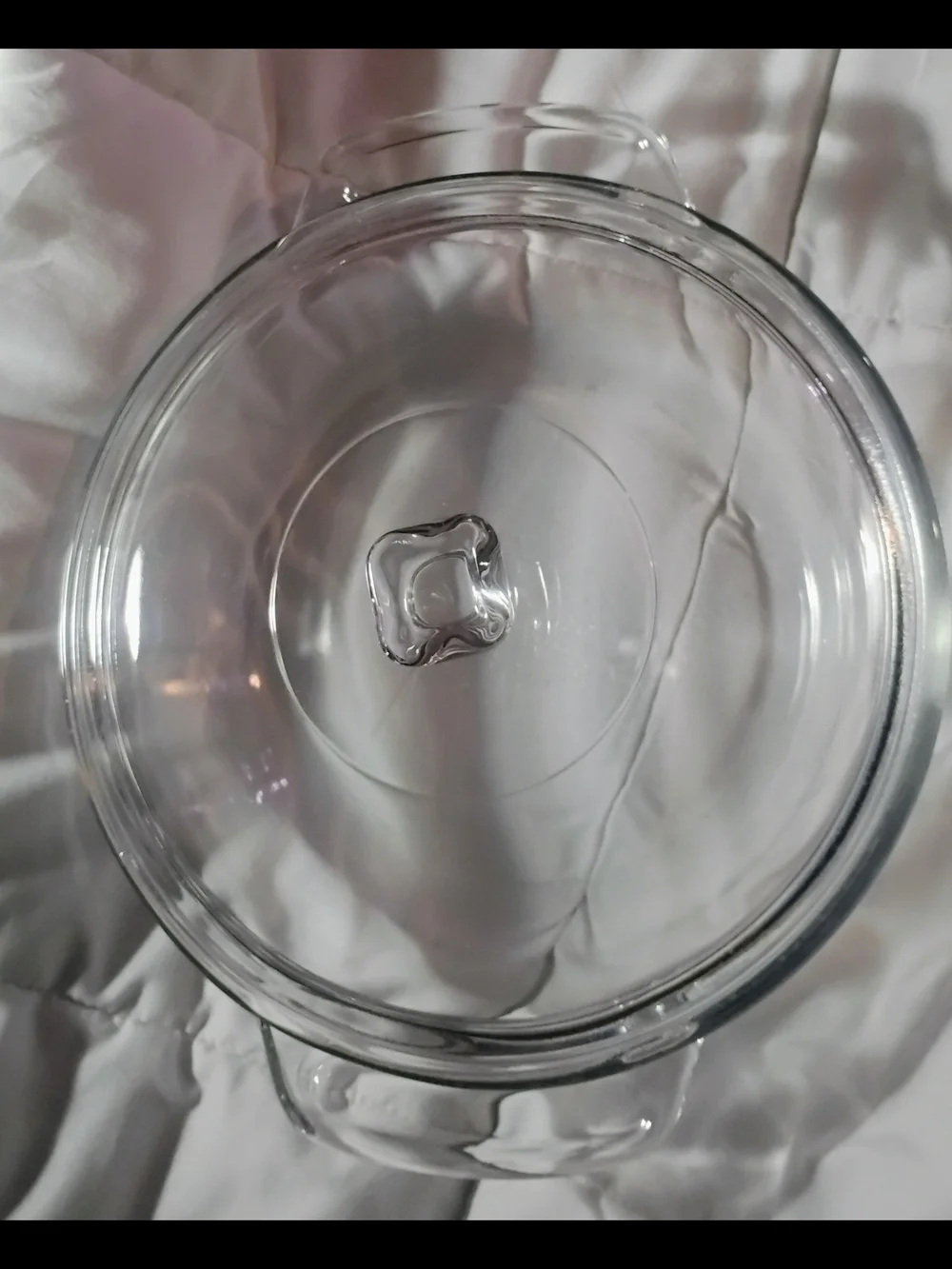 Anchor Bakeware Clear Glass Covered Casserole Dish 2qt. 9 In.